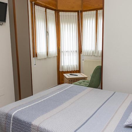 Hotel Plaza Onís 외부 사진