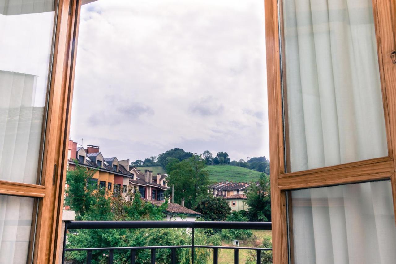 Hotel Plaza Onís 외부 사진