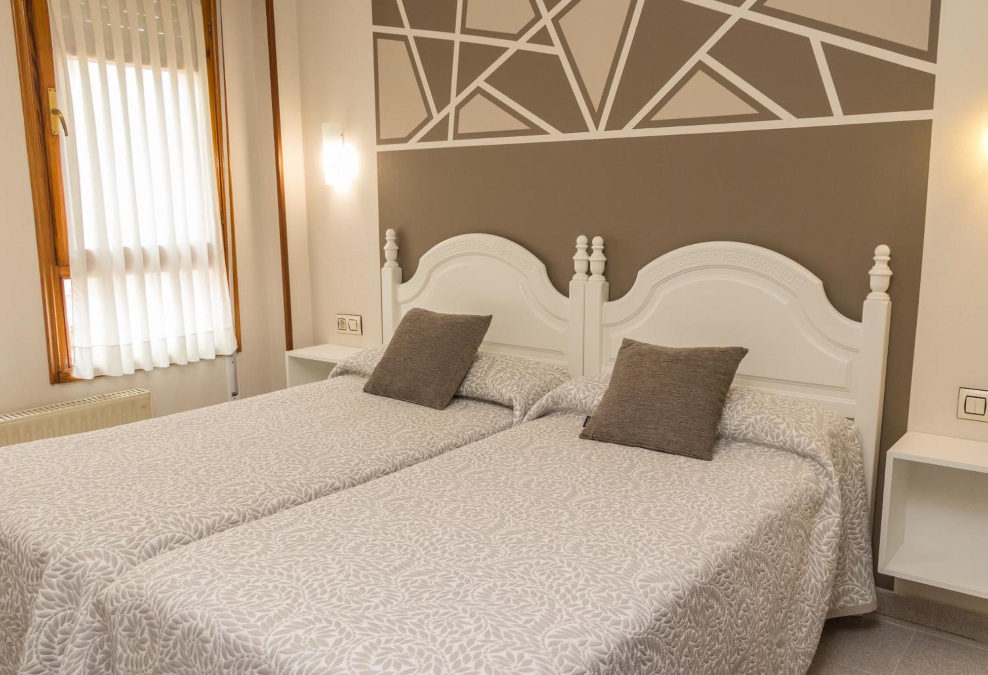 Hotel Plaza Onís 외부 사진