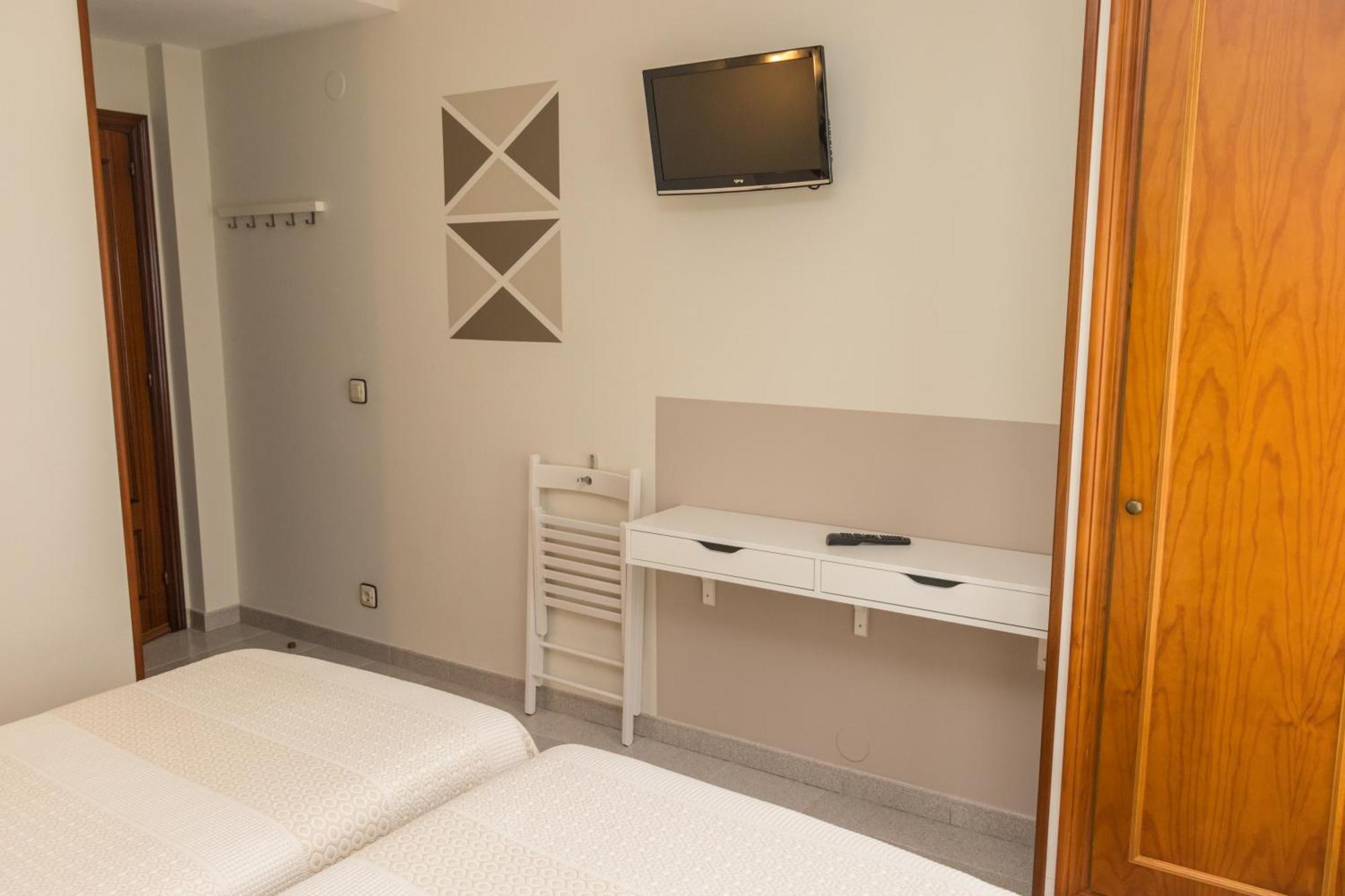 Hotel Plaza Onís 외부 사진