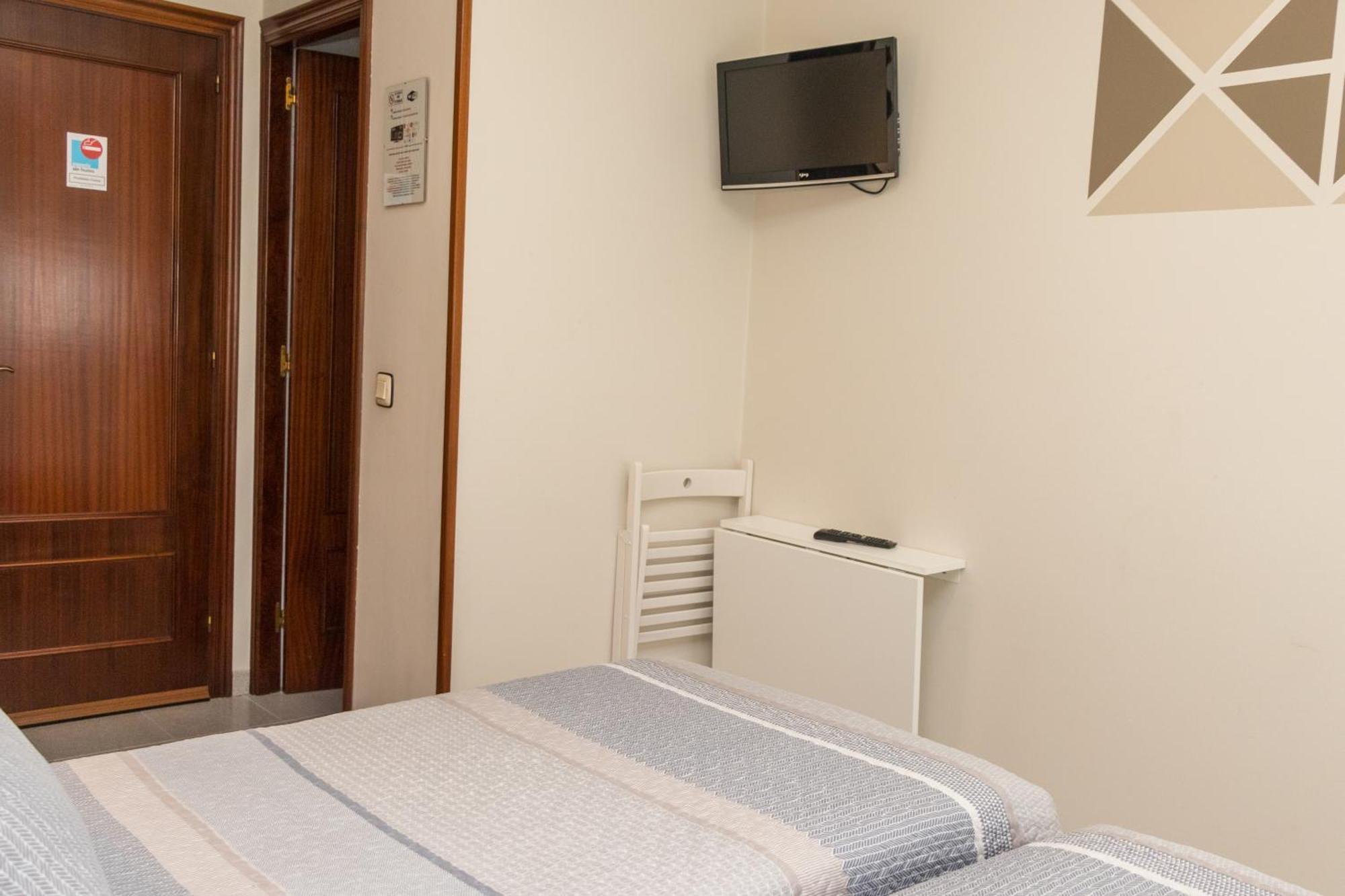 Hotel Plaza Onís 외부 사진