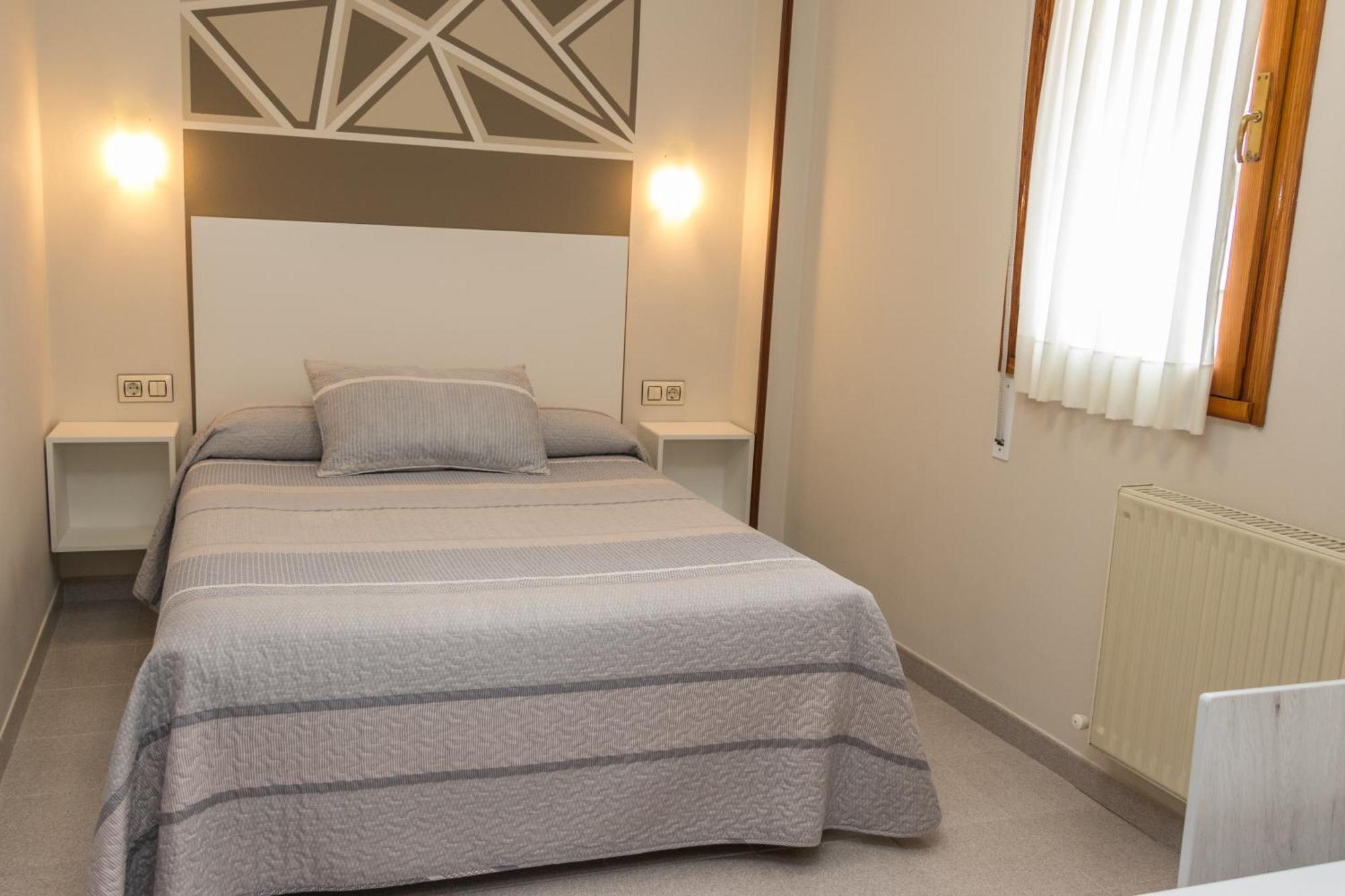 Hotel Plaza Onís 외부 사진