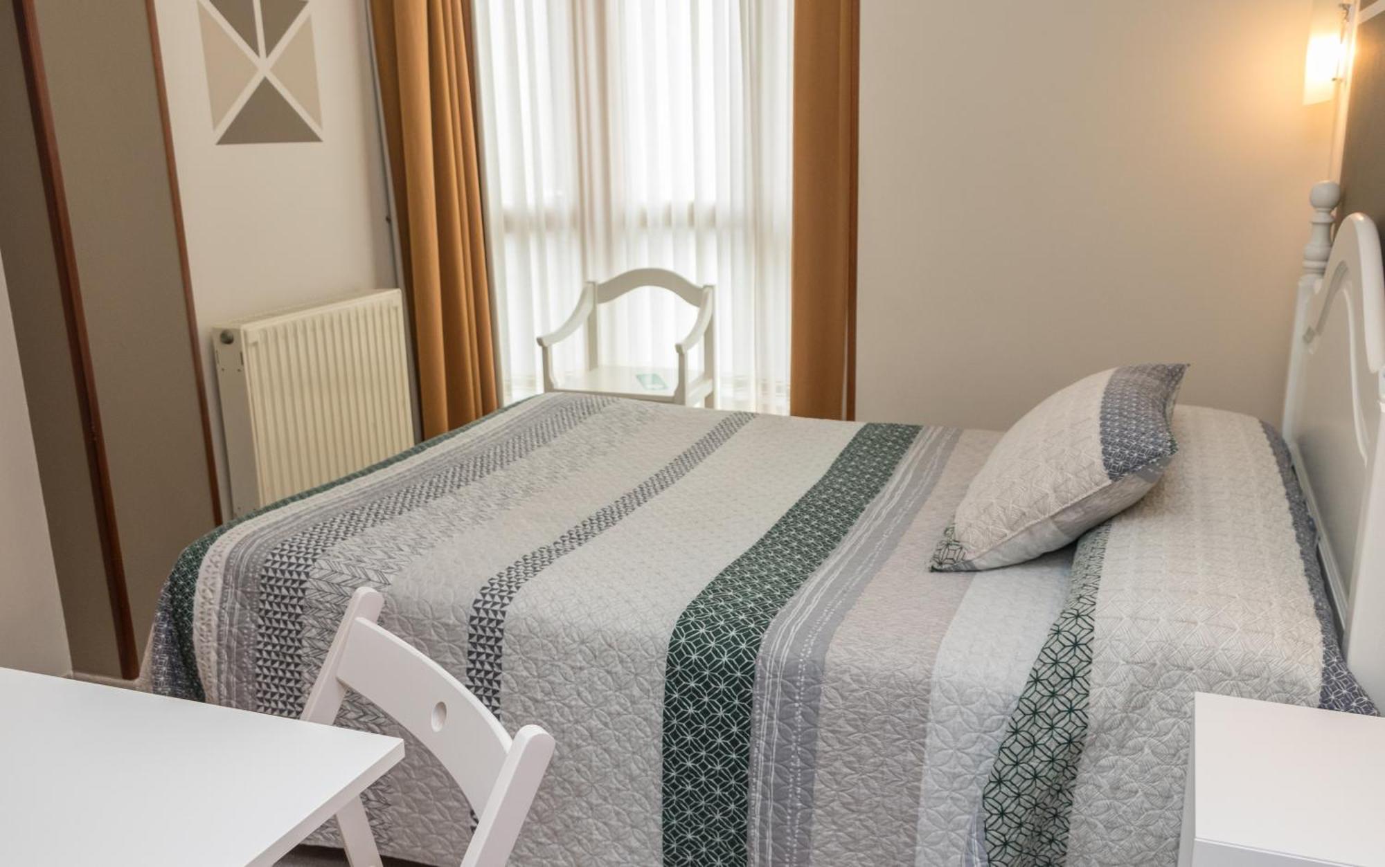 Hotel Plaza Onís 외부 사진