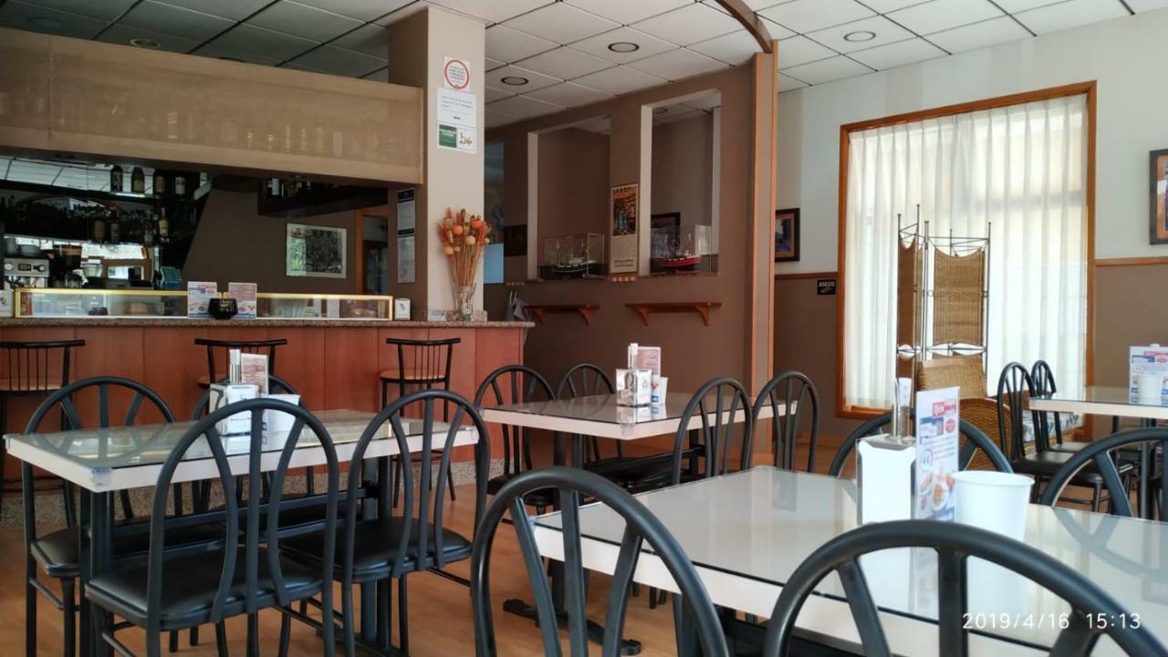 Hotel Plaza Onís 외부 사진